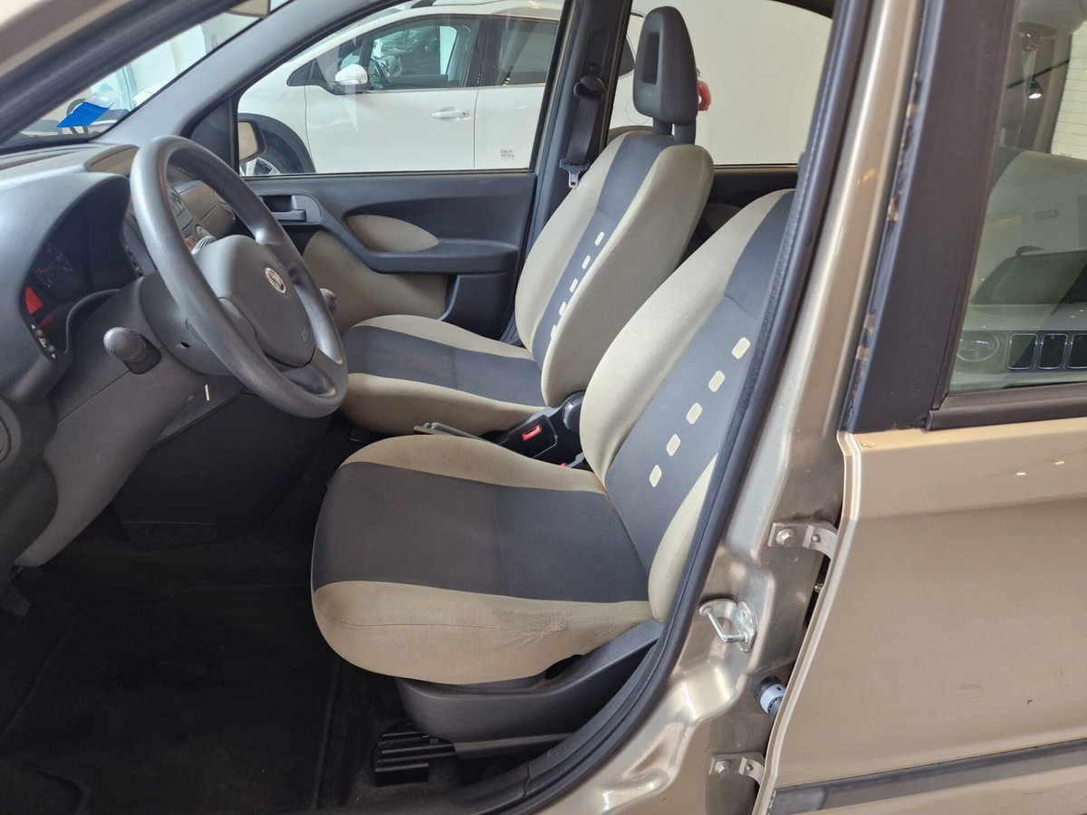 Fiat Panda 1.2 Emotion (7)