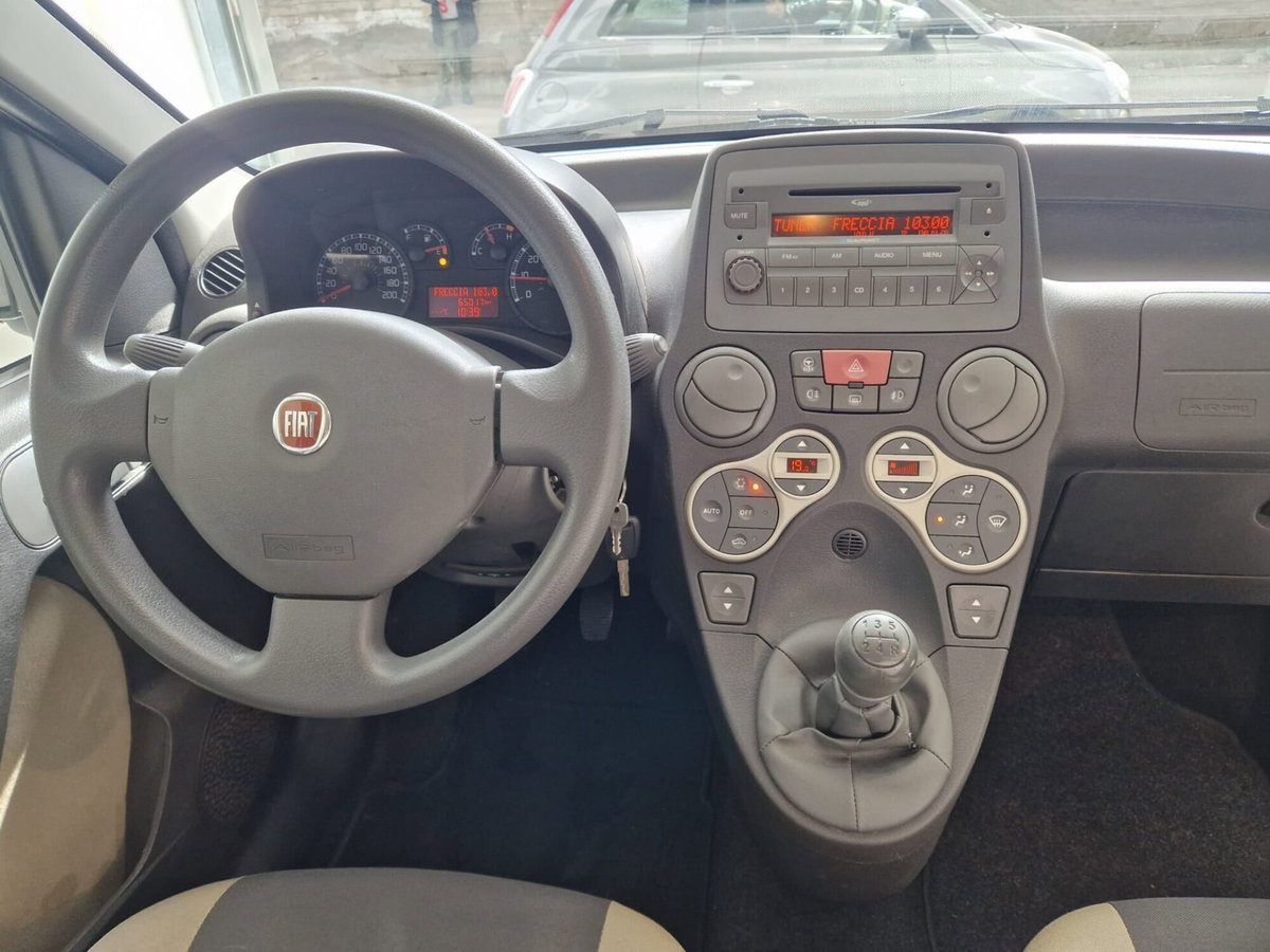Fiat Panda 1.2 Emotion (8)