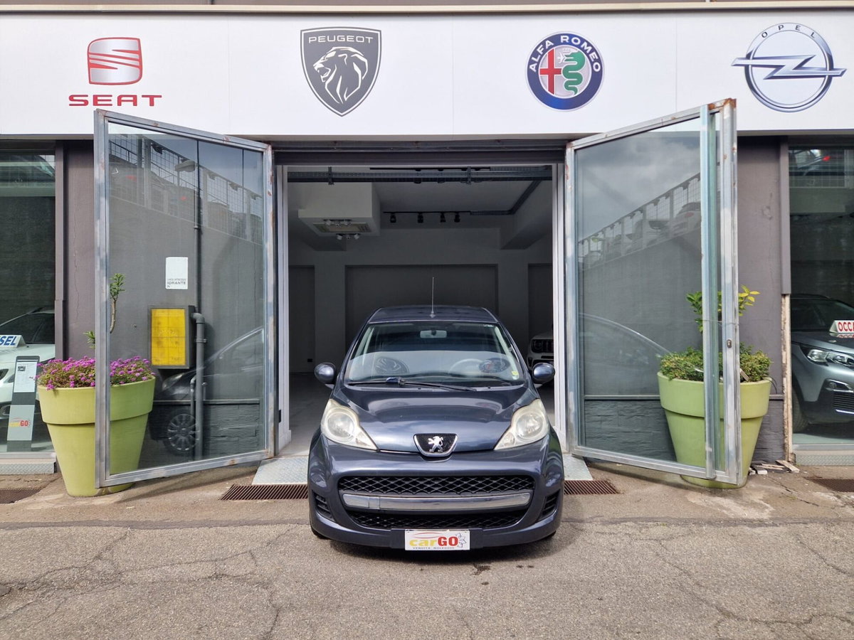 Peugeot 107 68CV 5p. Desir