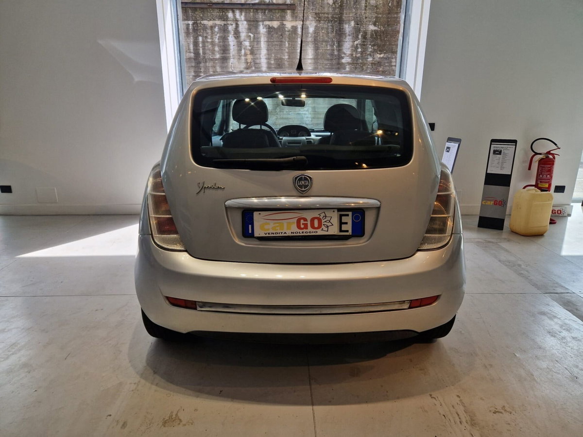 Lancia Ypsilon 1.4 Elle Ecochic GPL (7)