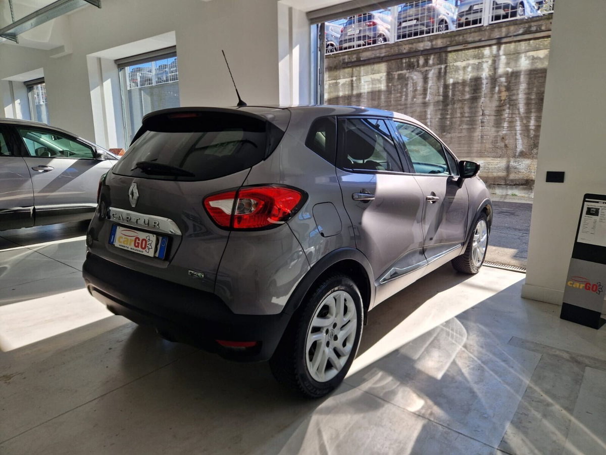 Renault Captur dCi 8V 110 CV Start&Stop Energy Hypnotic (4)