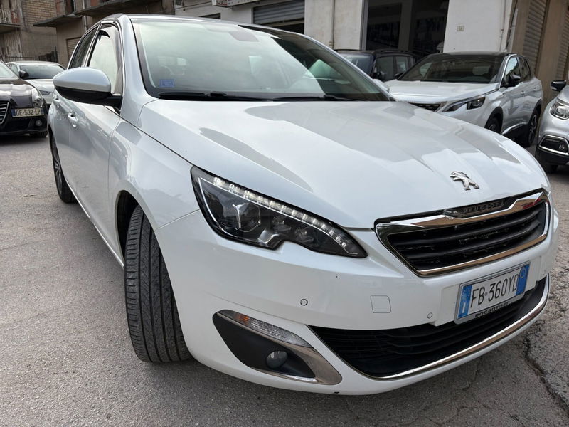 Peugeot 308 1.6 e-HDi 115 CV Stop&Start Allure