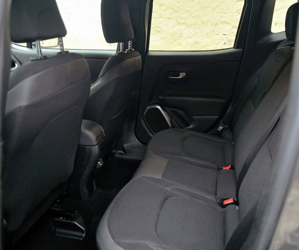 Jeep Renegade 1.6 Mjt 120 CV Limited (13)