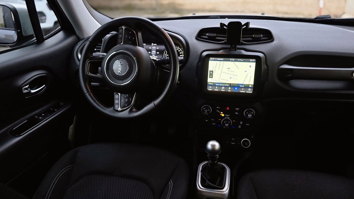 Jeep Renegade 1.6 Mjt 120 CV Limited (7)