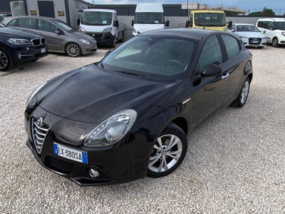 Alfa Romeo Giulietta 1.6 JTDm-2 Exclusive (7)