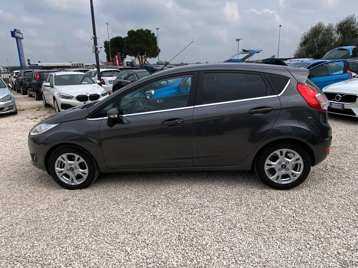 Ford Fiesta 1.0 EcoBoost 100CV 5 porte Titanium (6)