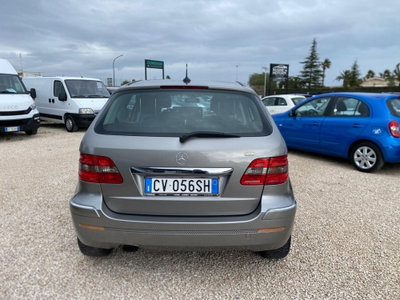 Mercedes-Benz Classe B 180 CDI Sport (4)