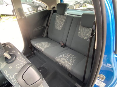 Ford Ka 1.2 8V 69CV Titanium (16)