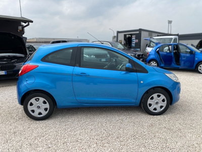 Ford Ka 1.2 8V 69CV Titanium (2)