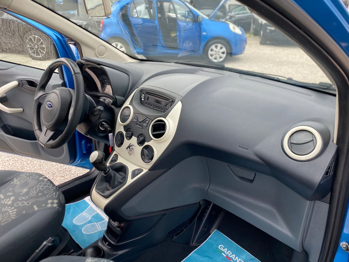 Ford Ka 1.2 8V 69CV Titanium (20)