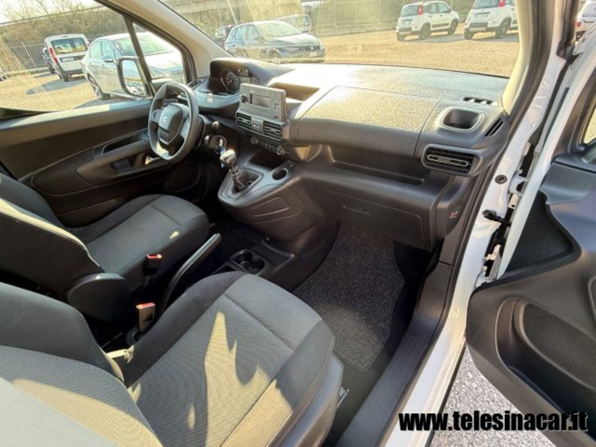 Peugeot Rifter BlueHDi 100 S&S Active Pack Long 7 posti (20)