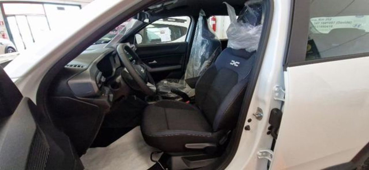 Dacia Duster 1.2 Eco-G Expression 120cv auto (16)