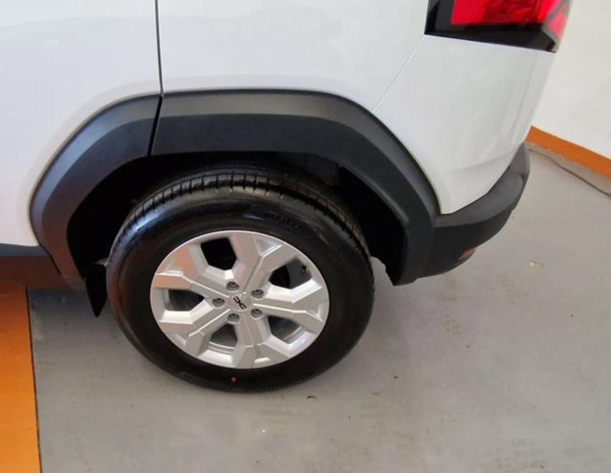 Dacia Duster 1.2 Eco-G Expression 120cv auto (19)