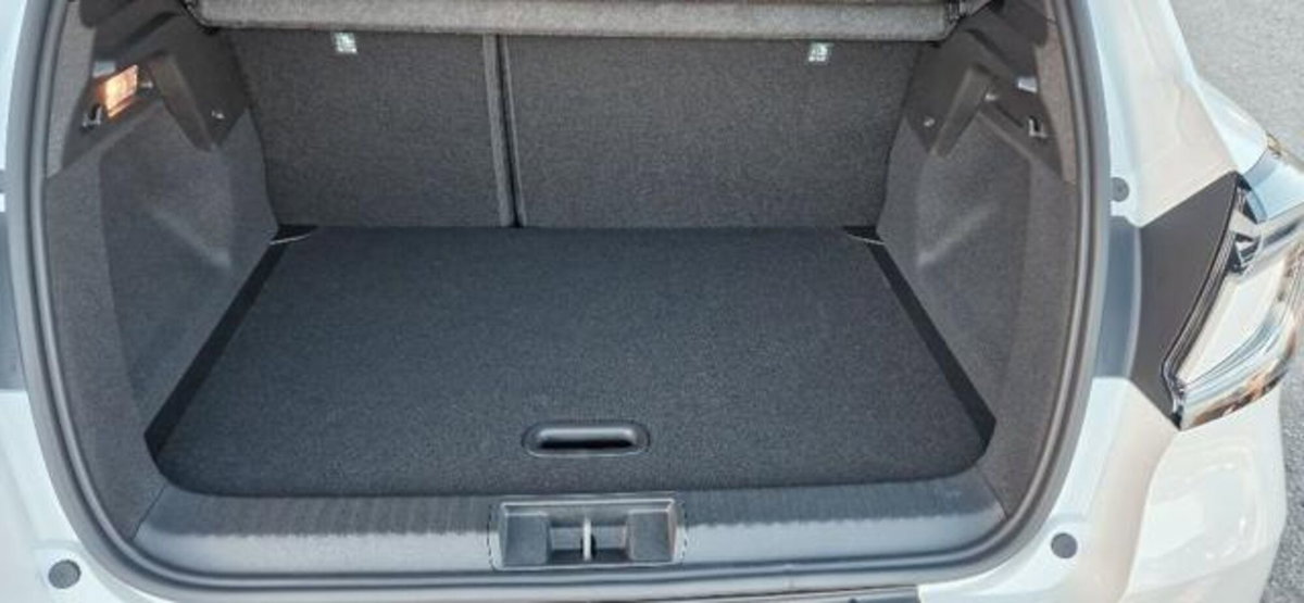 Renault Captur 1.0 eco-g Techno 100cv (10)