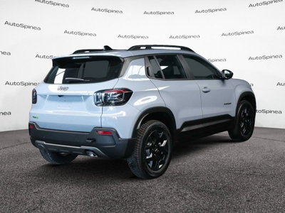 Jeep Avenger 1.2 turbo e-hybrid mhev Upland 4xe 145cv edct6 (5)