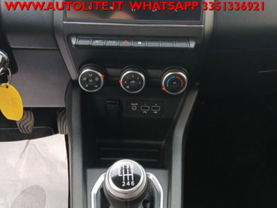 Renault Clio TCe 90 CV 5 porte Zen (16)