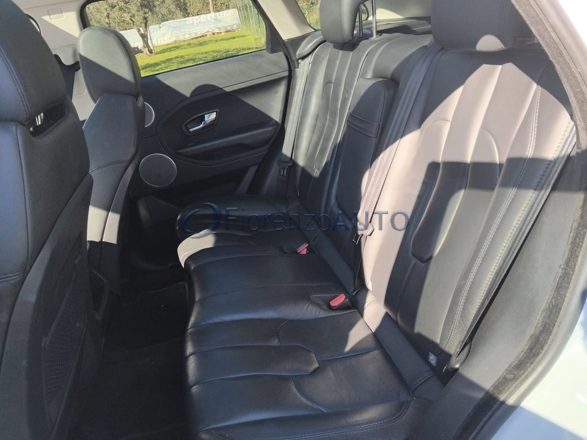 Land Rover Range Rover Evoque 2.2 TD4 5p. Pure (10)