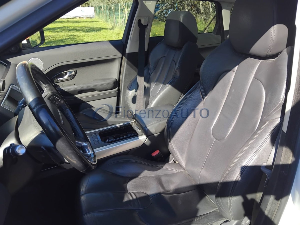 Land Rover Range Rover Evoque 2.2 TD4 5p. Pure (9)