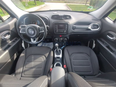 Jeep Renegade 1.4 MultiAir Limited (9)