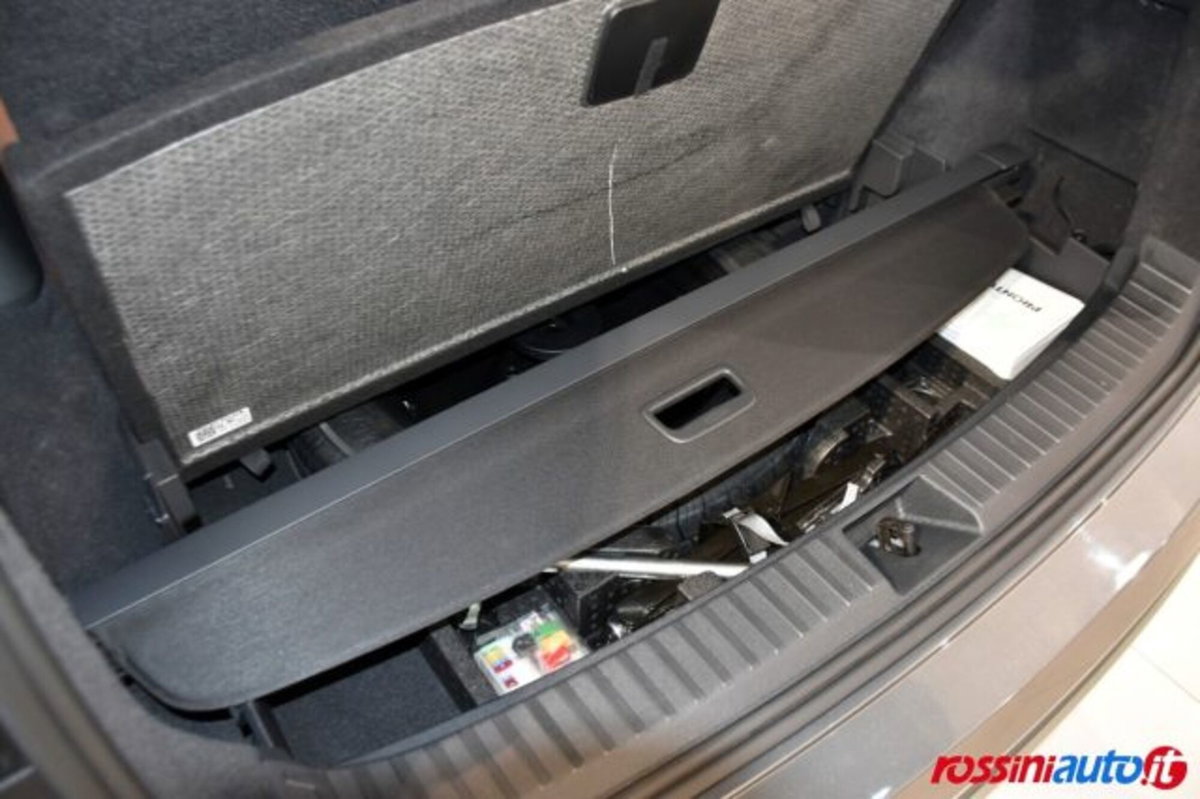 Skoda Kodiaq 2.0 TDI EVO SCR 4x4 DSG 7 posti Executive (10)