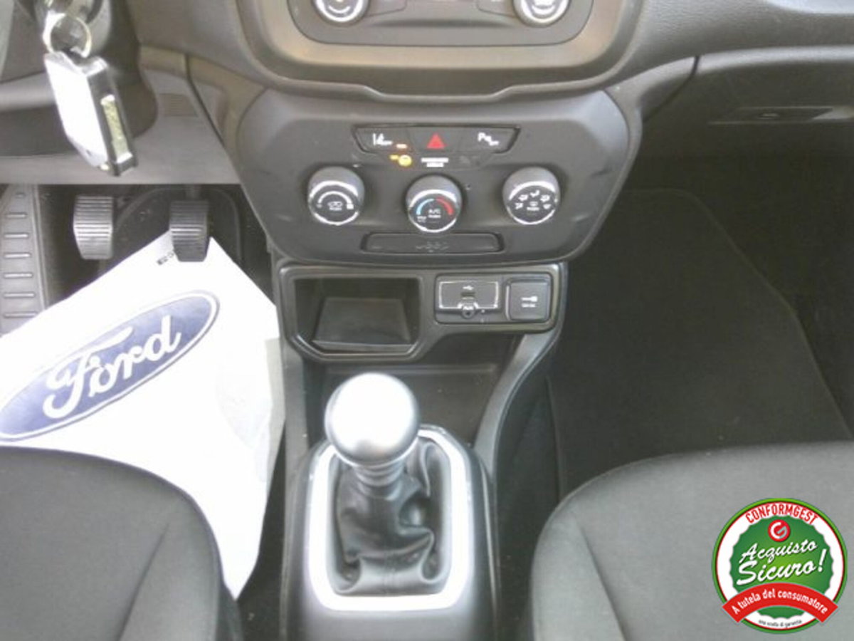 Jeep Renegade 1.0 T3 Longitude (18)