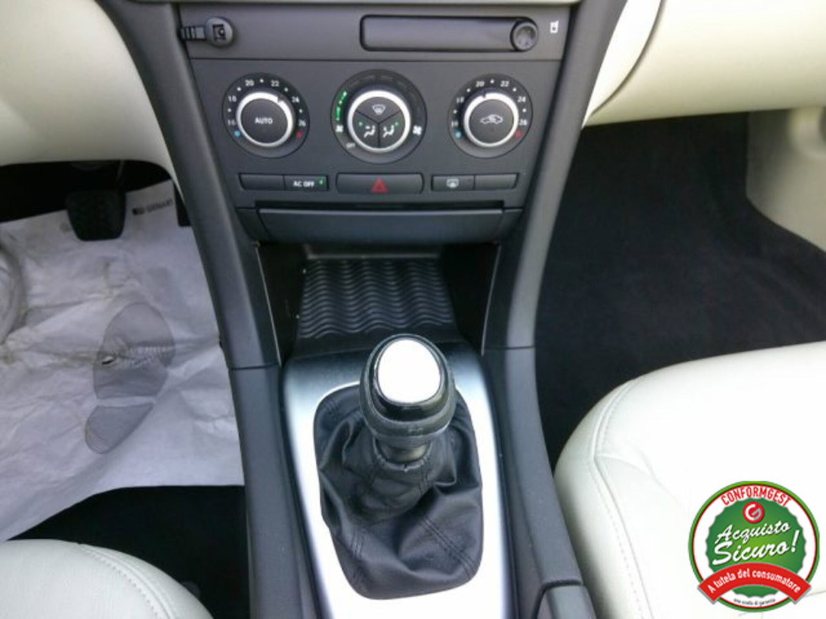 Saab 9-3 Cabrio 1.9 TiD 16V DPF Vector (18)
