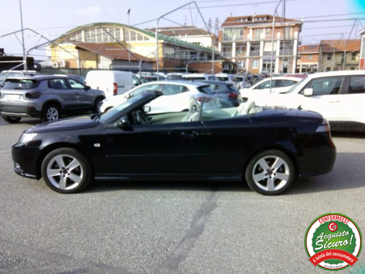 Saab 9-3 Cabrio 1.9 TiD 16V DPF Vector (2)