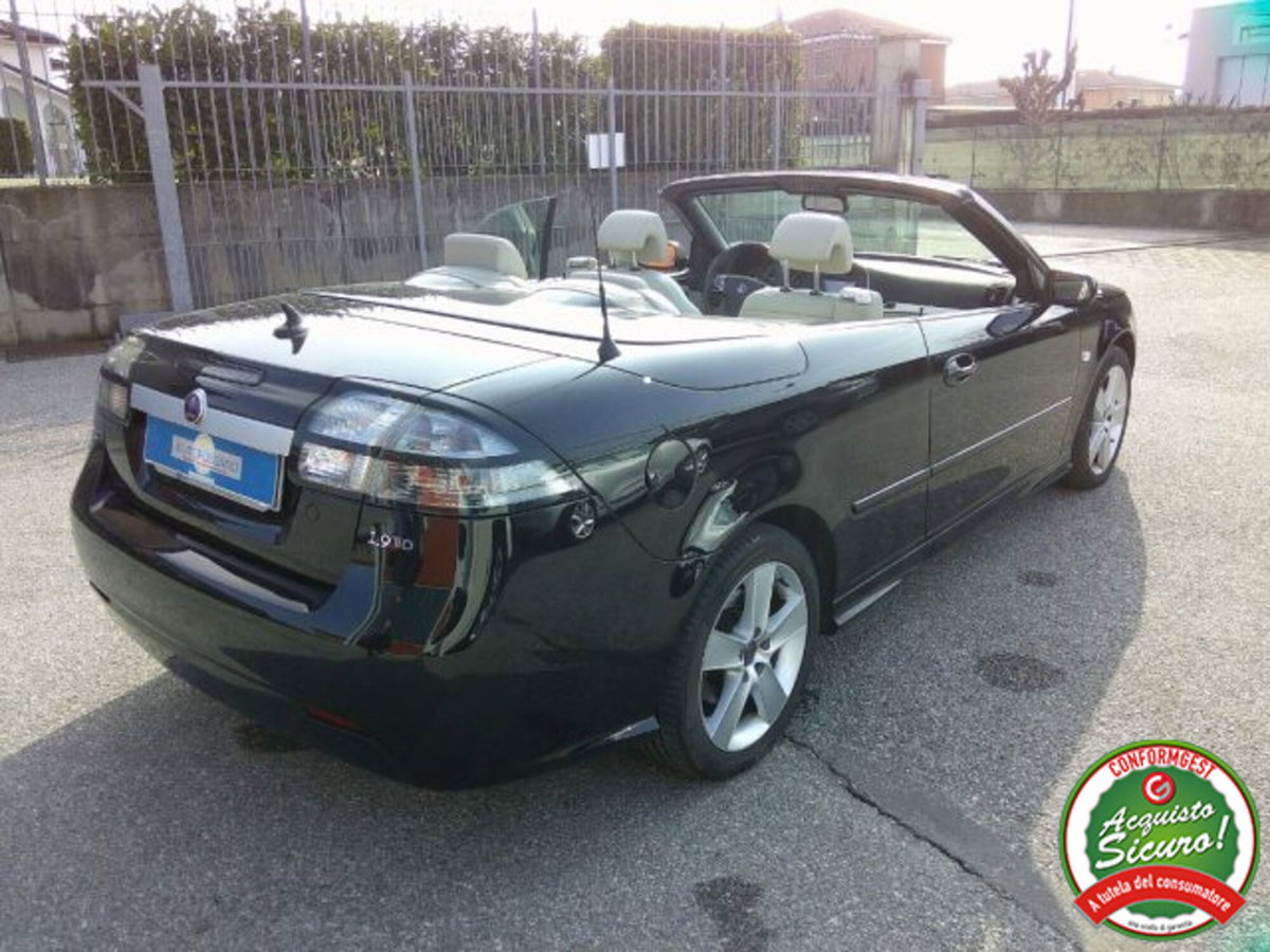 Saab 9-3 Cabrio 1.9 TiD 16V DPF Vector (5)