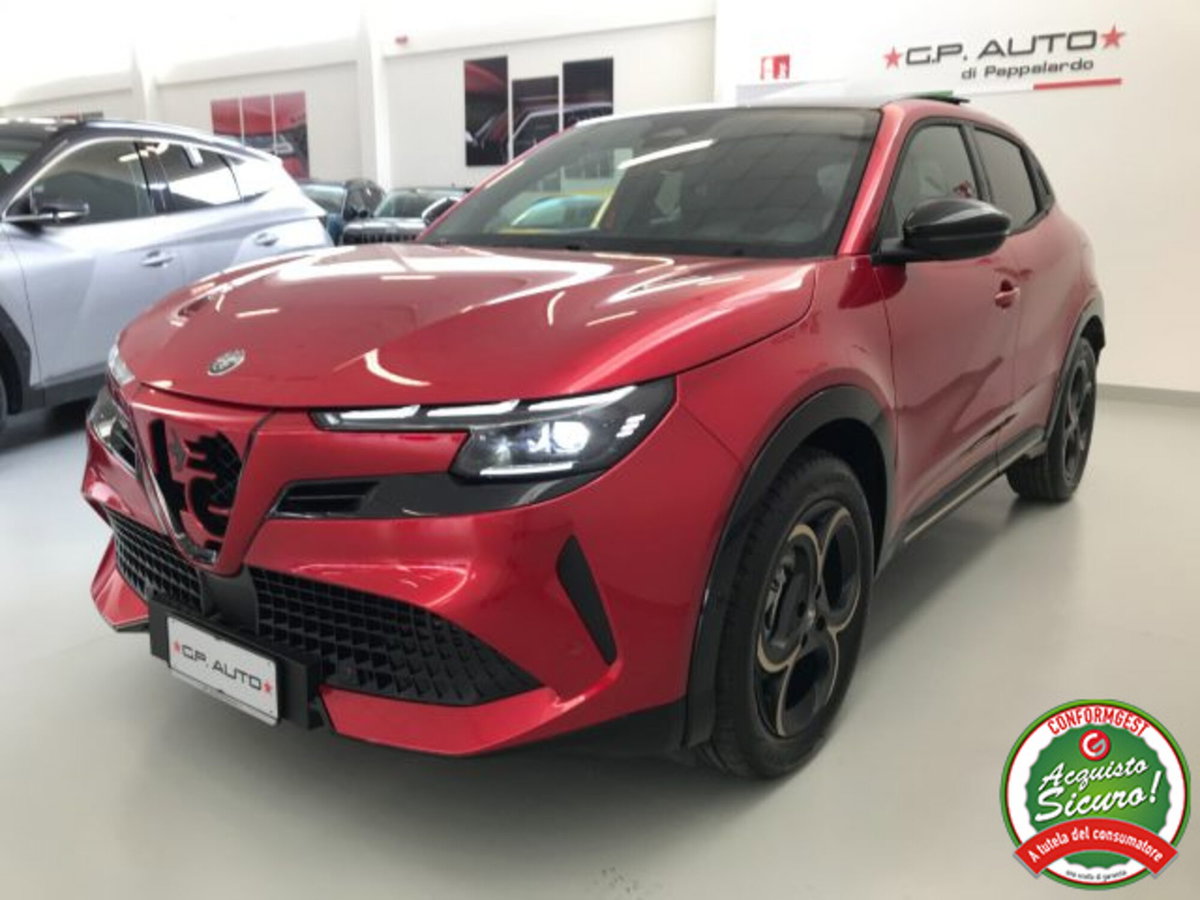 Alfa Romeo Junior 1.2 ibrida Q4 Intensa 145cv edct6