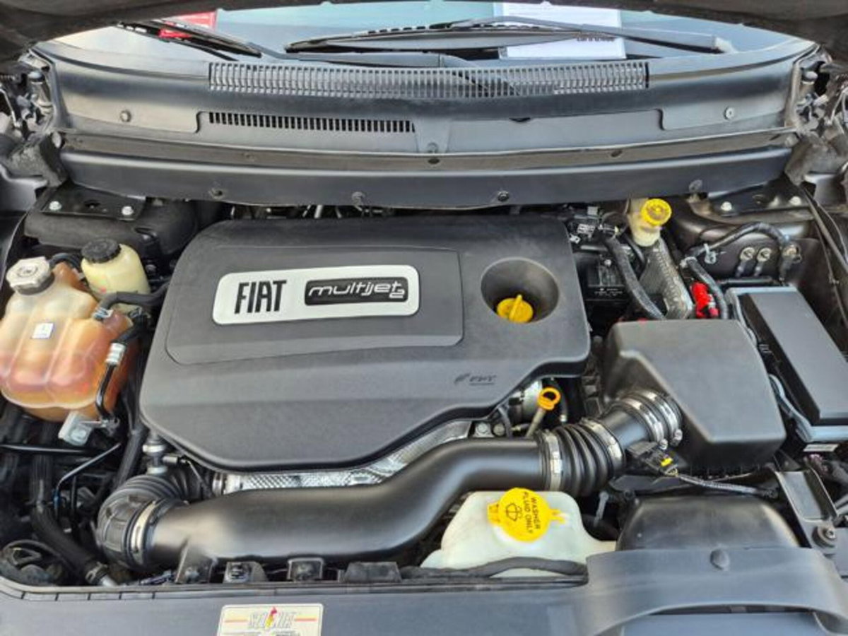 Fiat Freemont 2.0 Mjt 170 CV 4x4 Automatica Lounge (20)
