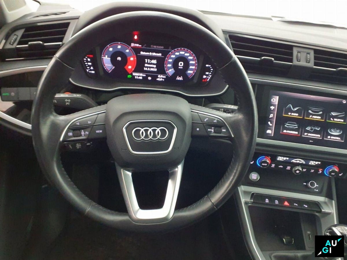 Audi Q3 2.0 TDI 150 CV quattro Business (2)