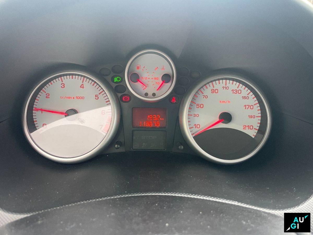 Peugeot 206 60CV 3p. Urban (2)