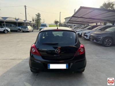 Opel Corsa 1.2 80CV 3 porte GPL-TECH Edition (4)