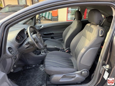 Opel Corsa 1.2 80CV 3 porte GPL-TECH Edition (9)