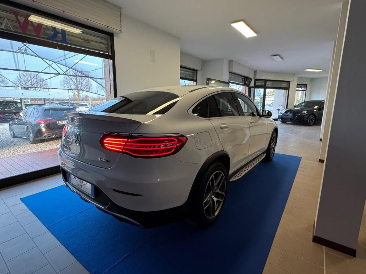 Mercedes-Benz GLC Coupé 220 d 4Matic Coupé Premium (5)