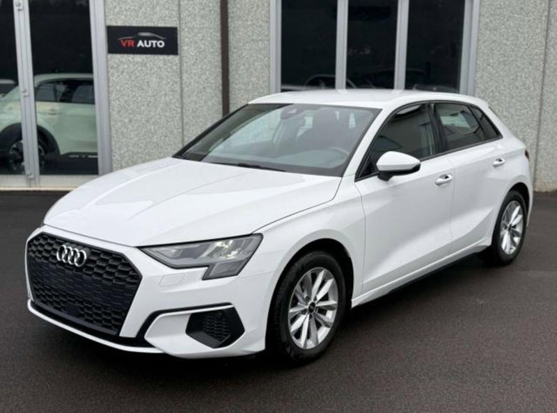 Audi A3 Sportback 40 TFSI e S tronic Business Advanced