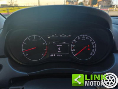Opel Corsa 1.4 5 porte Innovation (13)
