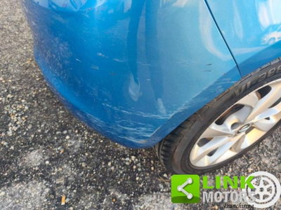 Opel Corsa 1.4 5 porte Innovation (18)