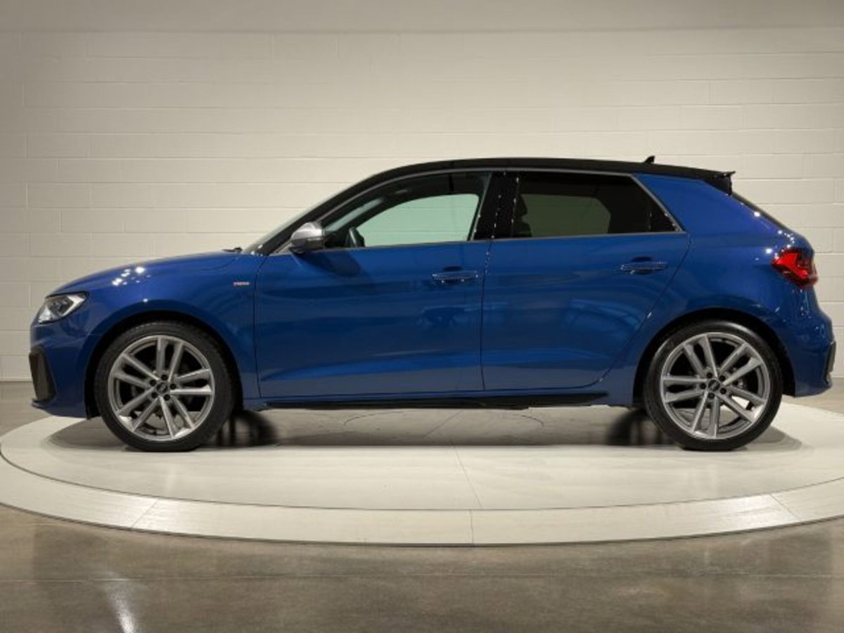 Audi A1 Sportback 30 TFSI S tronic S line edition (2)