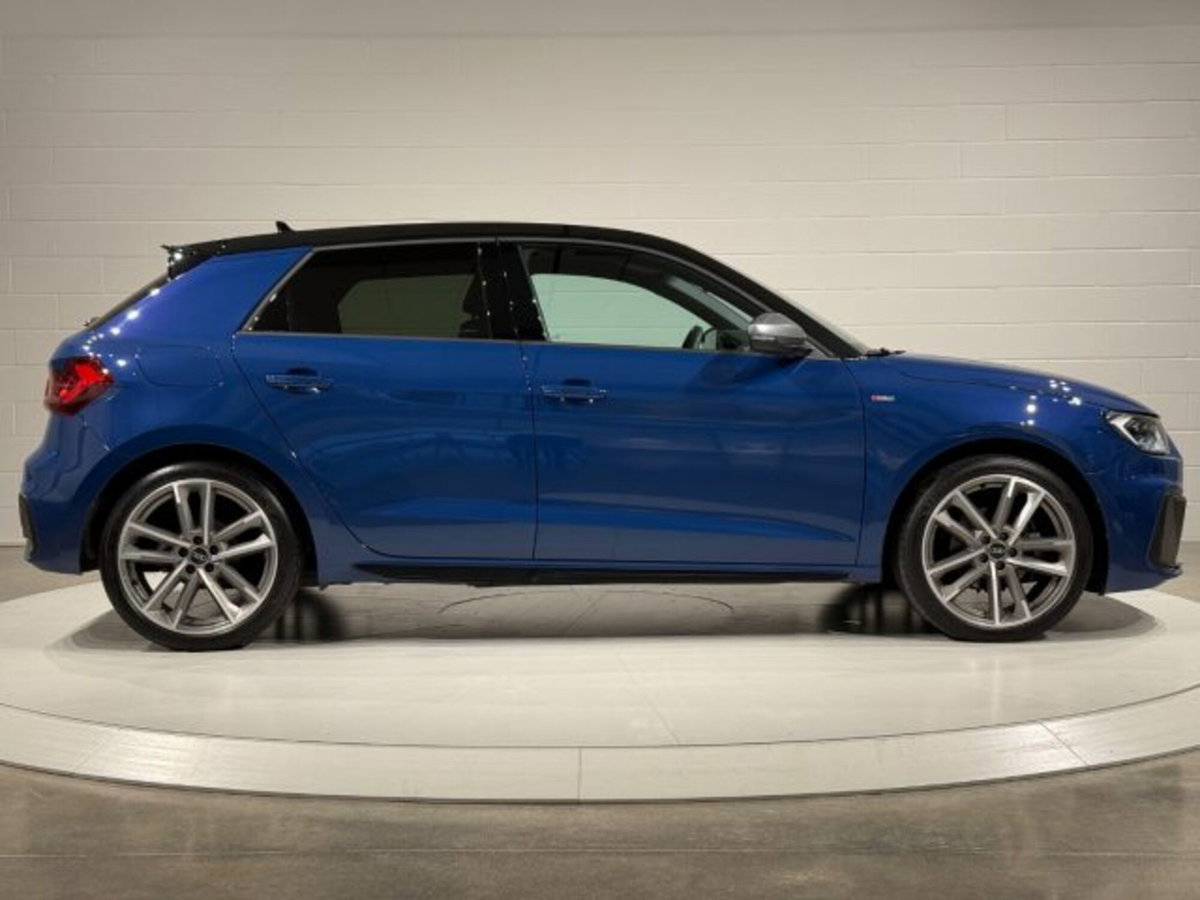 Audi A1 Sportback 30 TFSI S tronic S line edition (6)