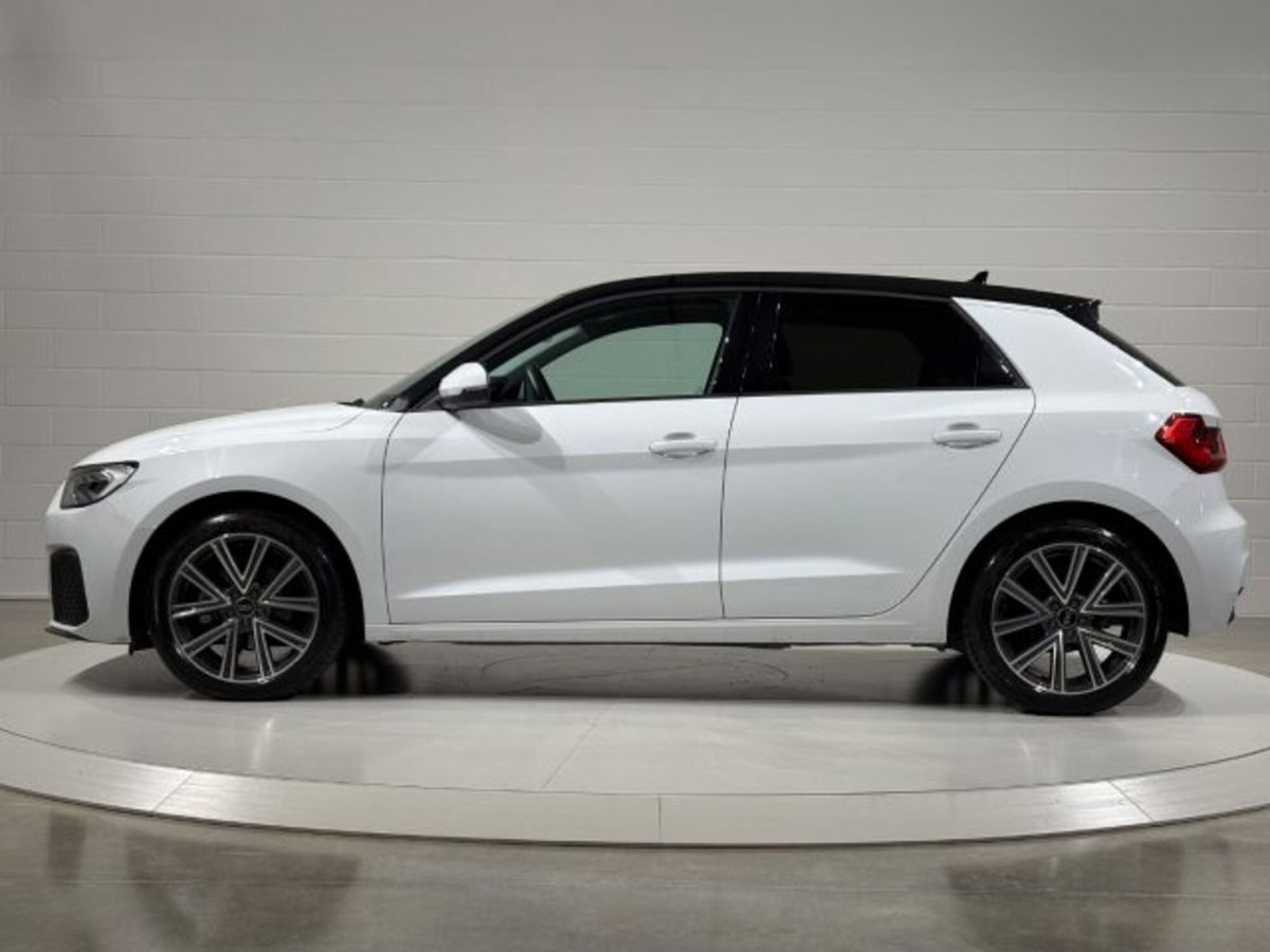 Audi A1 Sportback Sportback 30 1.0 tfsi Business 110cv s-tronic (2)