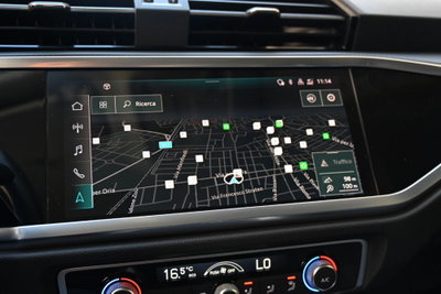 Audi Q3 Sportback 35 TDI quattro S tronic S line edition (9)