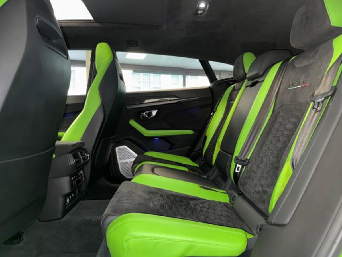 Lamborghini Urus 4.0 Pearl Capsule (13)
