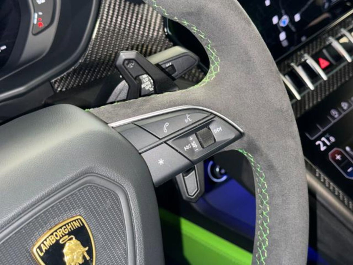 Lamborghini Urus 4.0 Pearl Capsule (18)