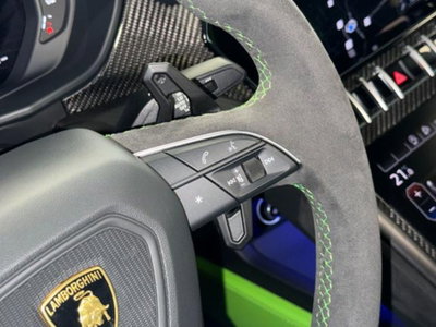 Lamborghini Urus 4.0 Pearl Capsule (18)