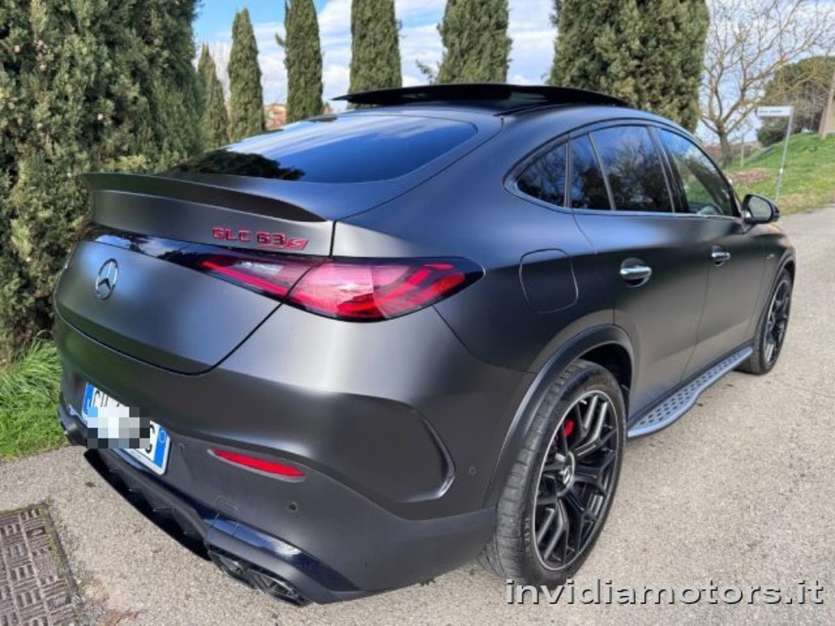 Mercedes-Benz GLC SUV 63 4Matic AMG (5)