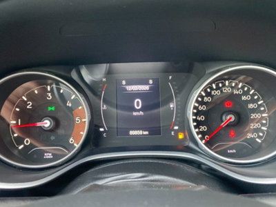 Jeep Compass 1.6 Multijet II 2WD S (9)