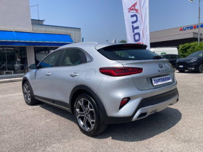Kia XCeed 1.6 CRDi 115 CV Style (2)