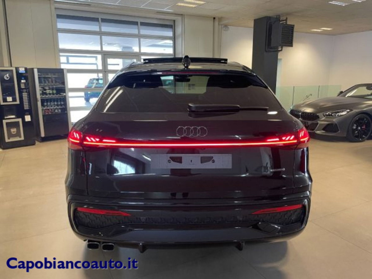 Audi Q5 Sportback 40 2.0 tdi mhev 12V S line Plus quattro s-tronic (6)