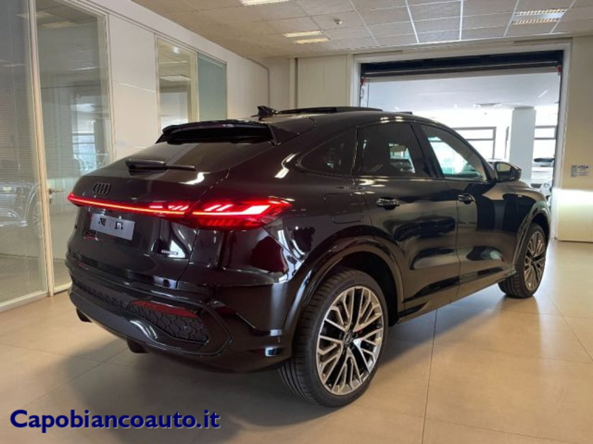 Audi Q5 Sportback 40 2.0 tdi mhev 12V S line Plus quattro s-tronic (7)